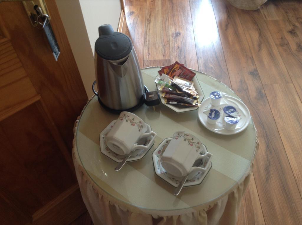 Bed and Breakfast Hillcrest View Kilrush Zimmer foto
